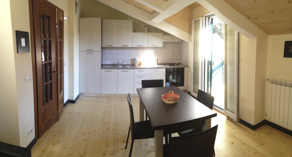 Apartamento La Casa Di Aaron Rapallo Habitación foto